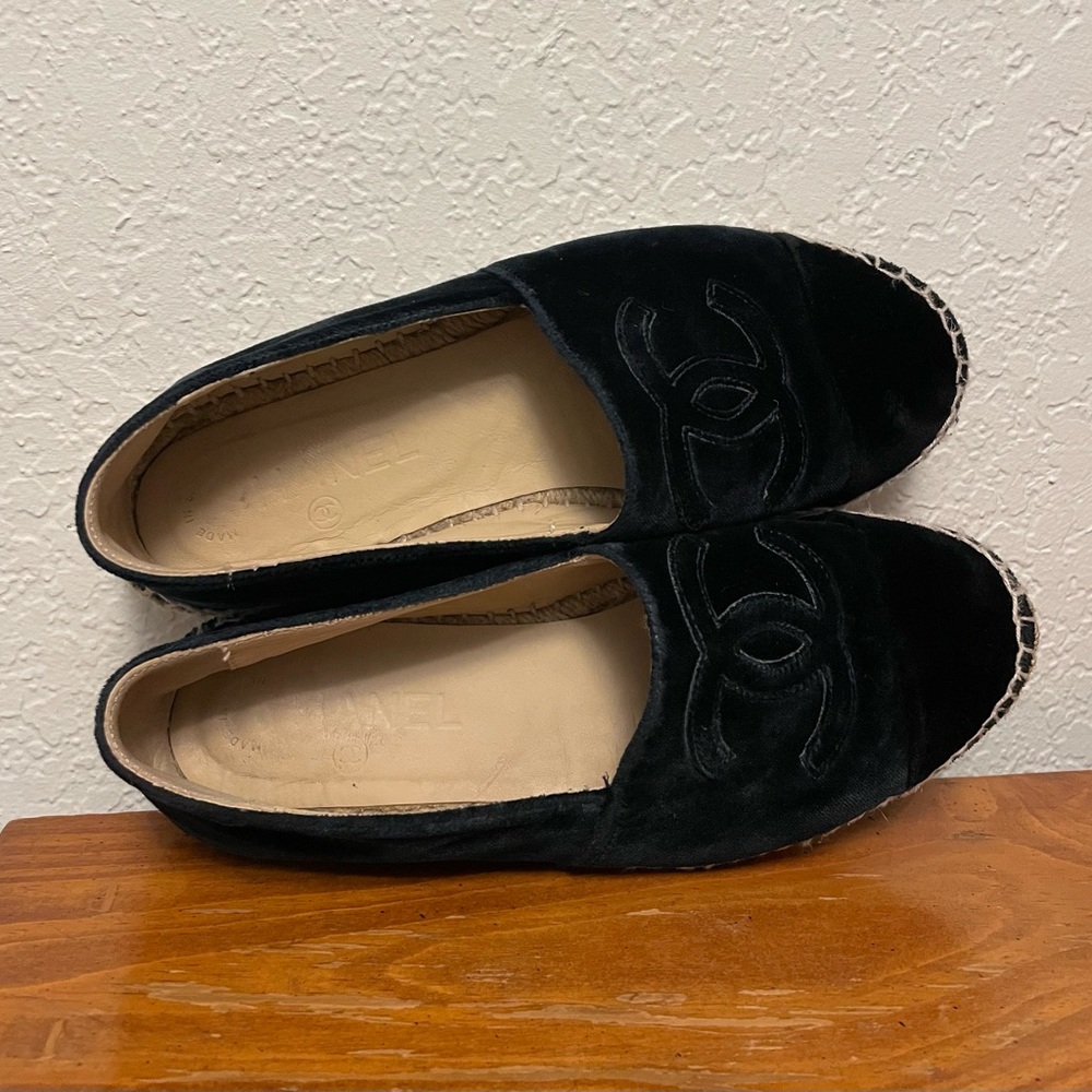 CHANEL ESPADRILLES